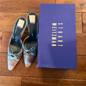 Stuart Weitzman Blue Pink Mules Kitten Heels Intricate Textile Design with Box